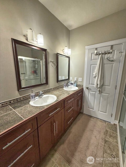 477 Broadmoor Court Property Photo 17