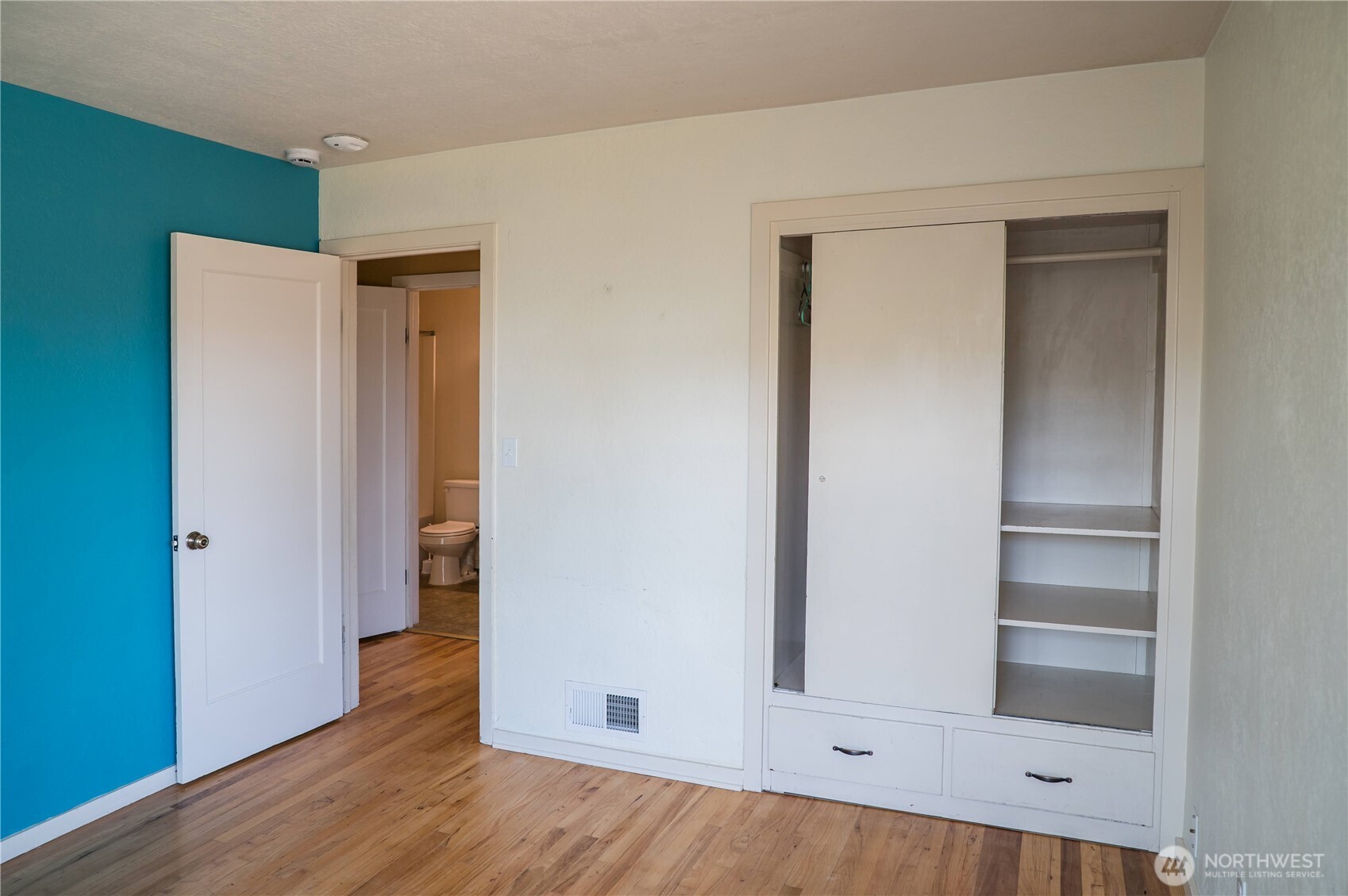 1264 Boyer Avenue Property Photo 13