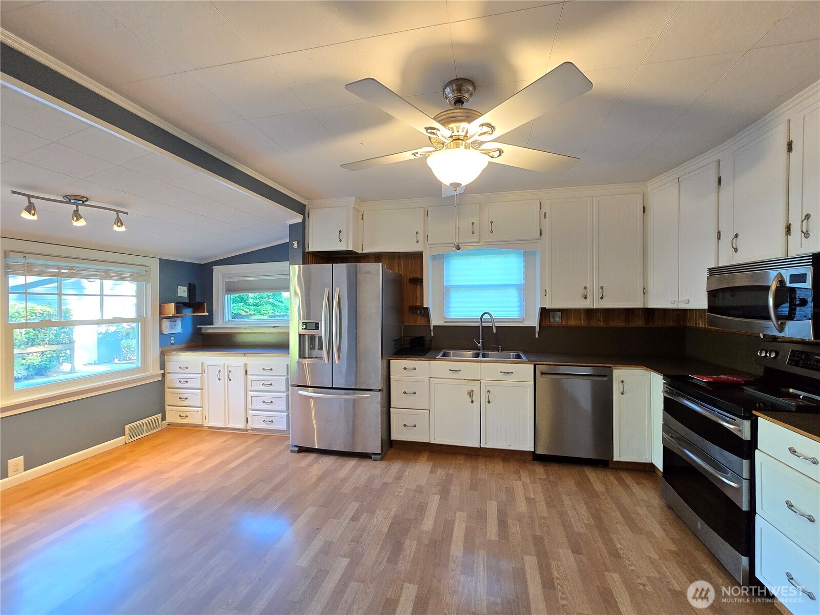 21911 123rd Avenue Property Photo 9