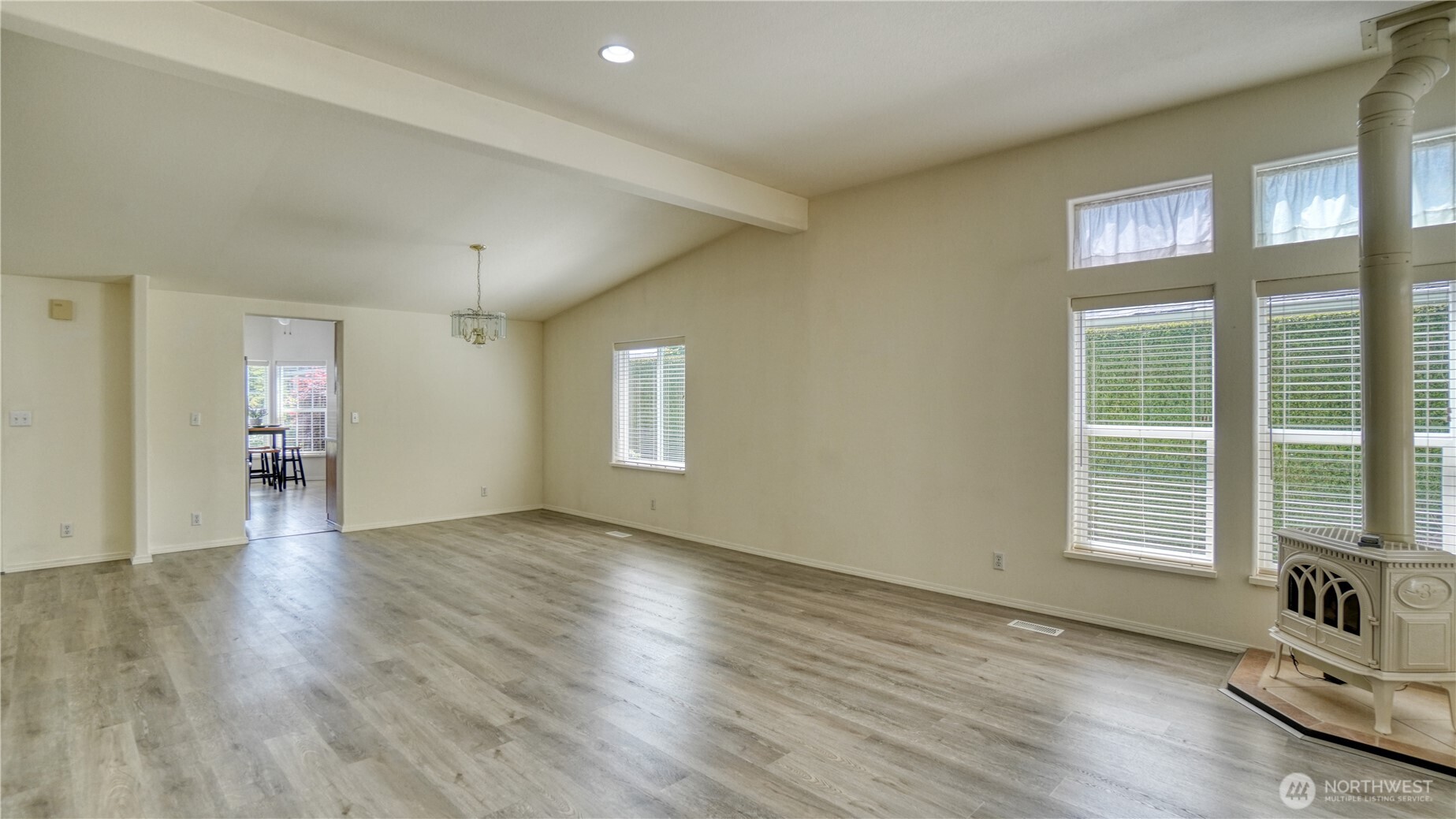 8806 60th Avenue Property Photo 6