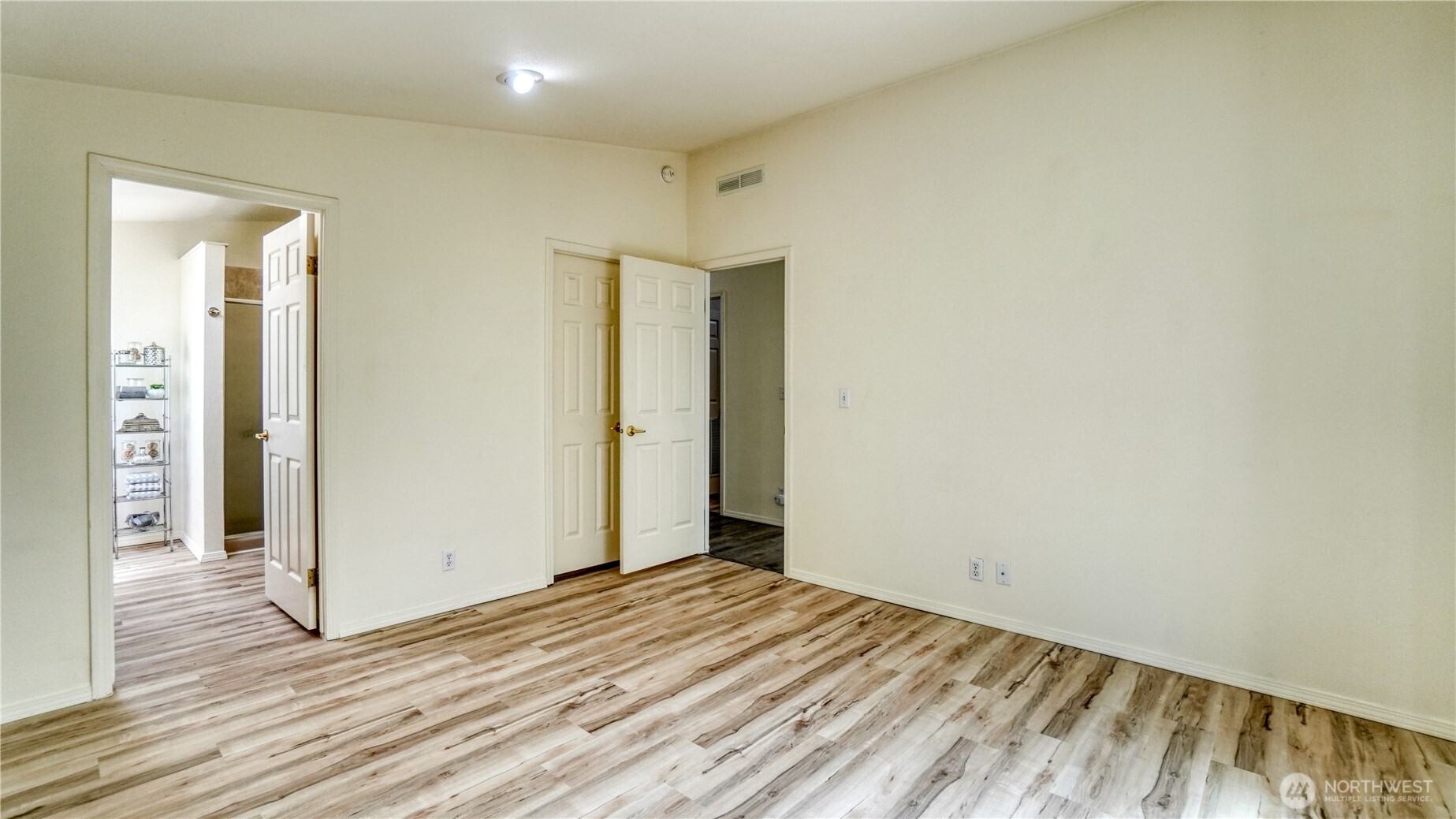 8806 60th Avenue Property Photo 16