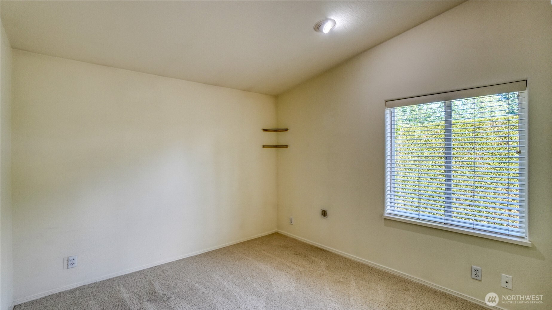 8806 60th Avenue Property Photo 23