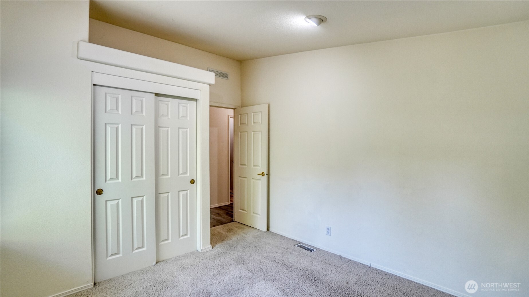 8806 60th Avenue Property Photo 24