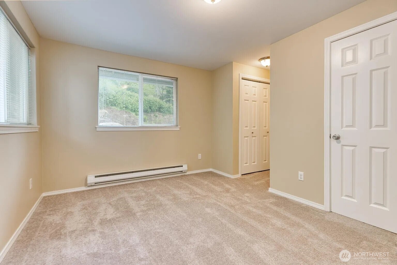 218 10th Street Property Photo 18