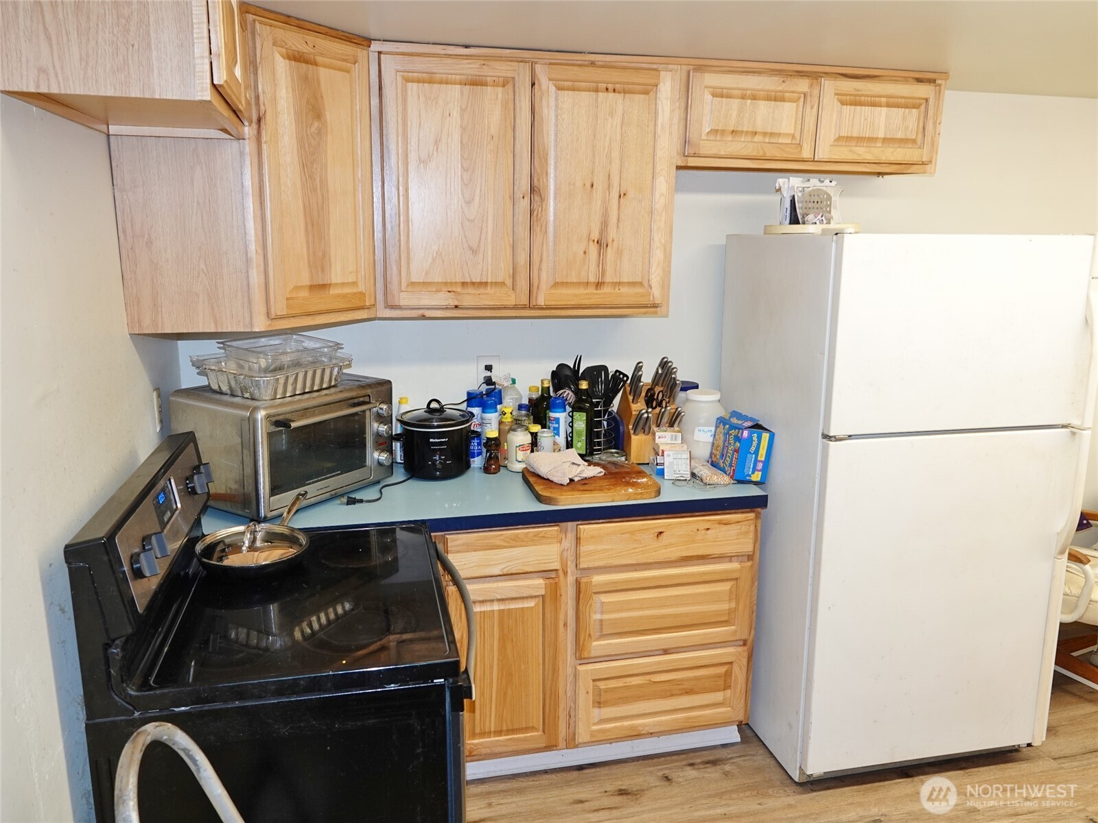 987 Beaver Court Property Photo 26