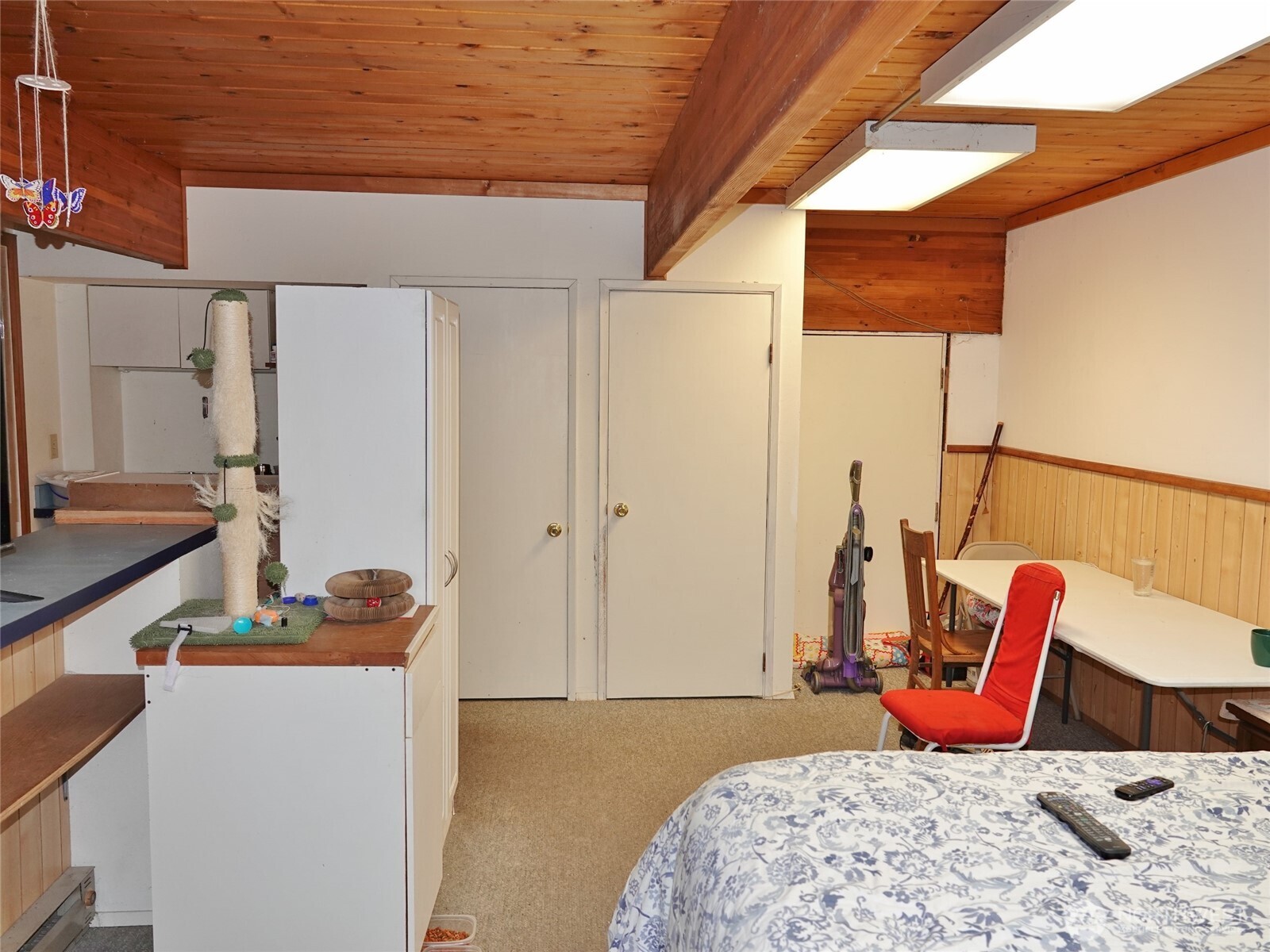 987 Beaver Court Property Photo 30