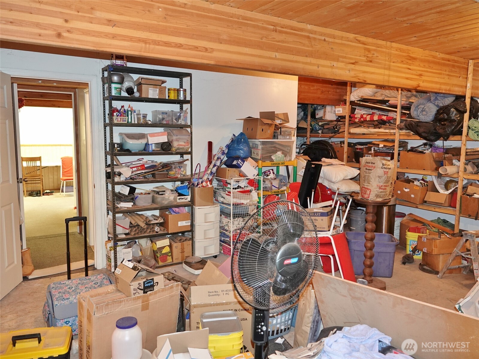 987 Beaver Court Property Photo 35
