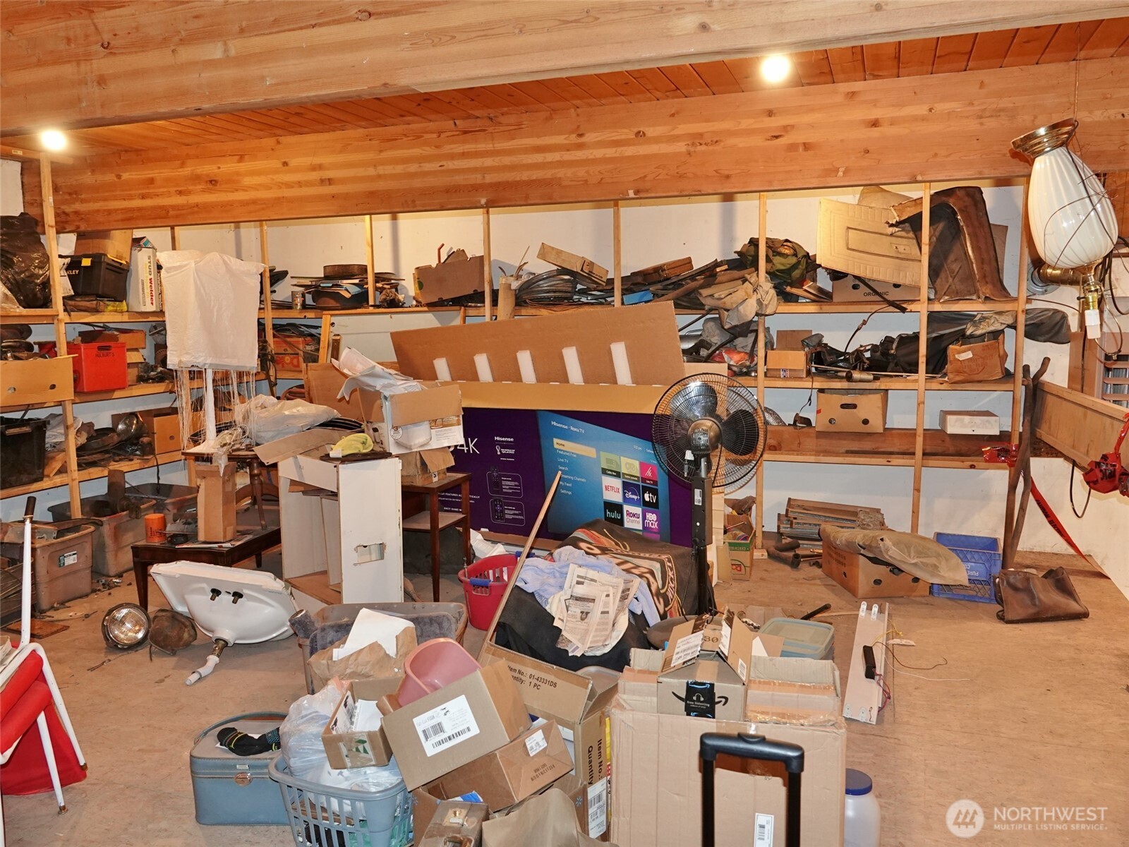 987 Beaver Court Property Photo 36