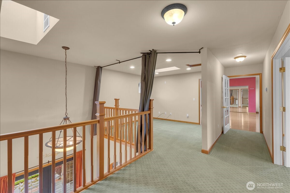 5819 Northridge Drive Property Photo 21