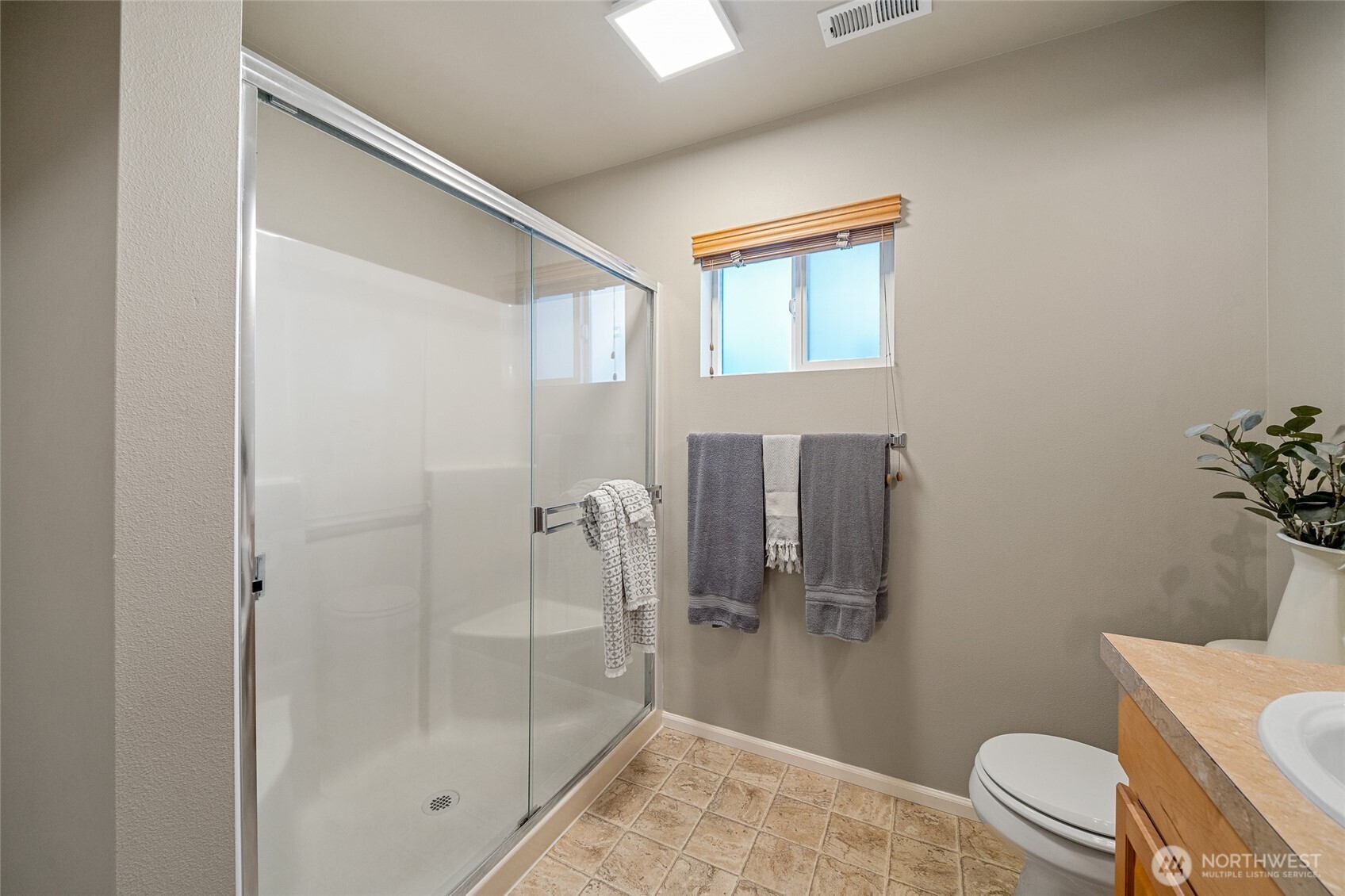 4417 5th Avenue Property Photo 21