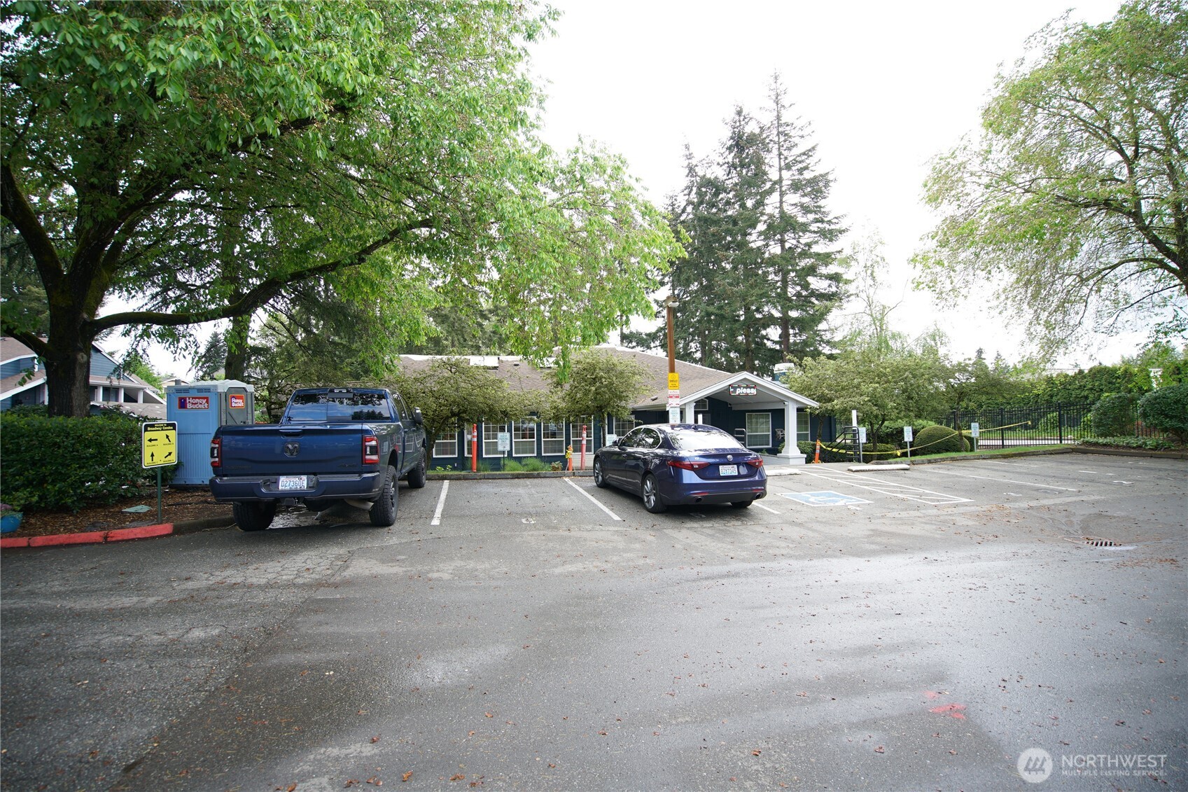 215 Sw 100th Street B-102 Property Photo 5