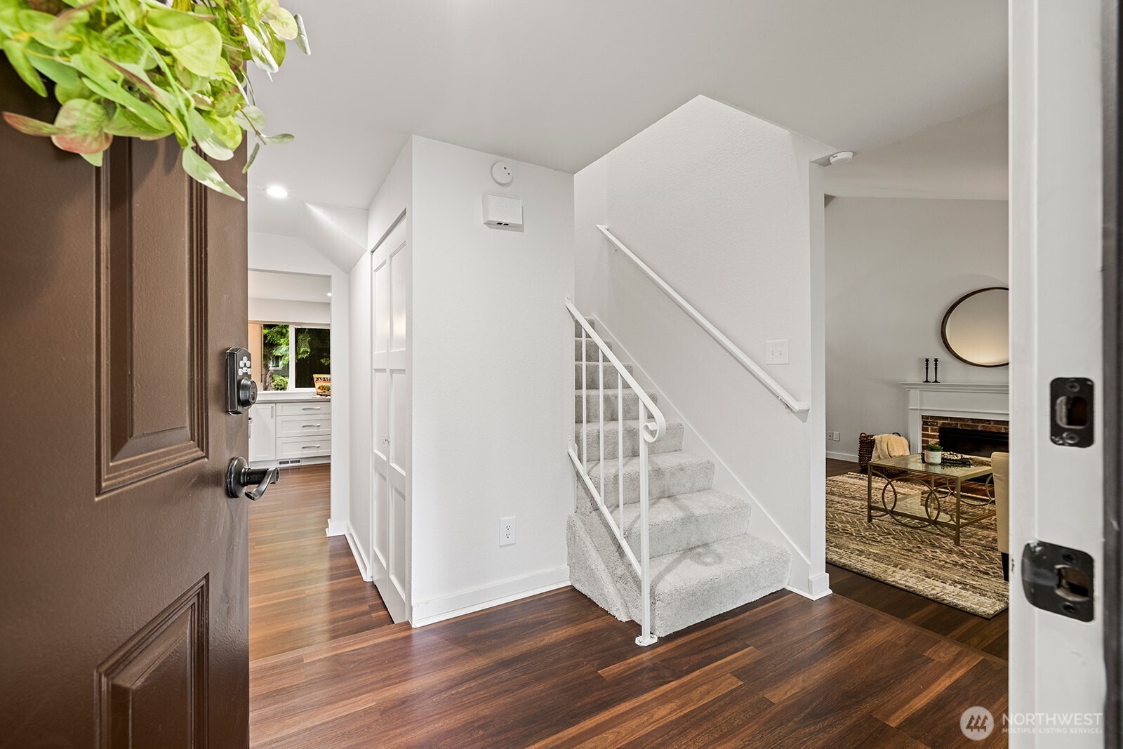 10710 126th Place Property Photo 3