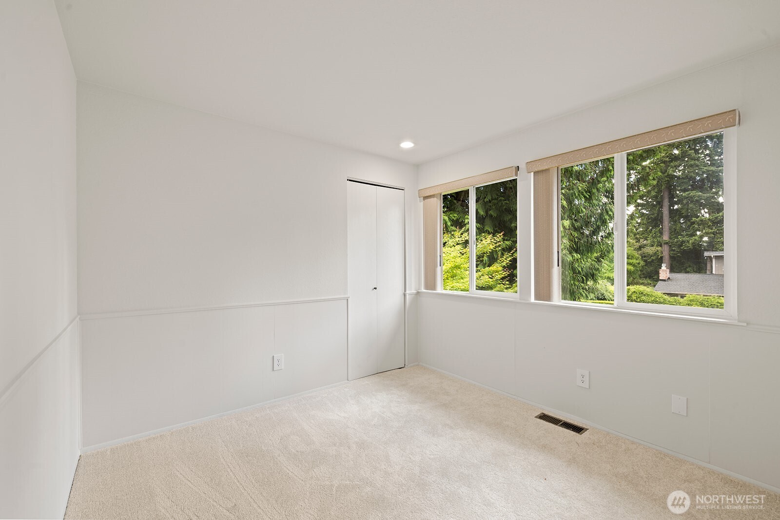 10710 126th Place Property Photo 22