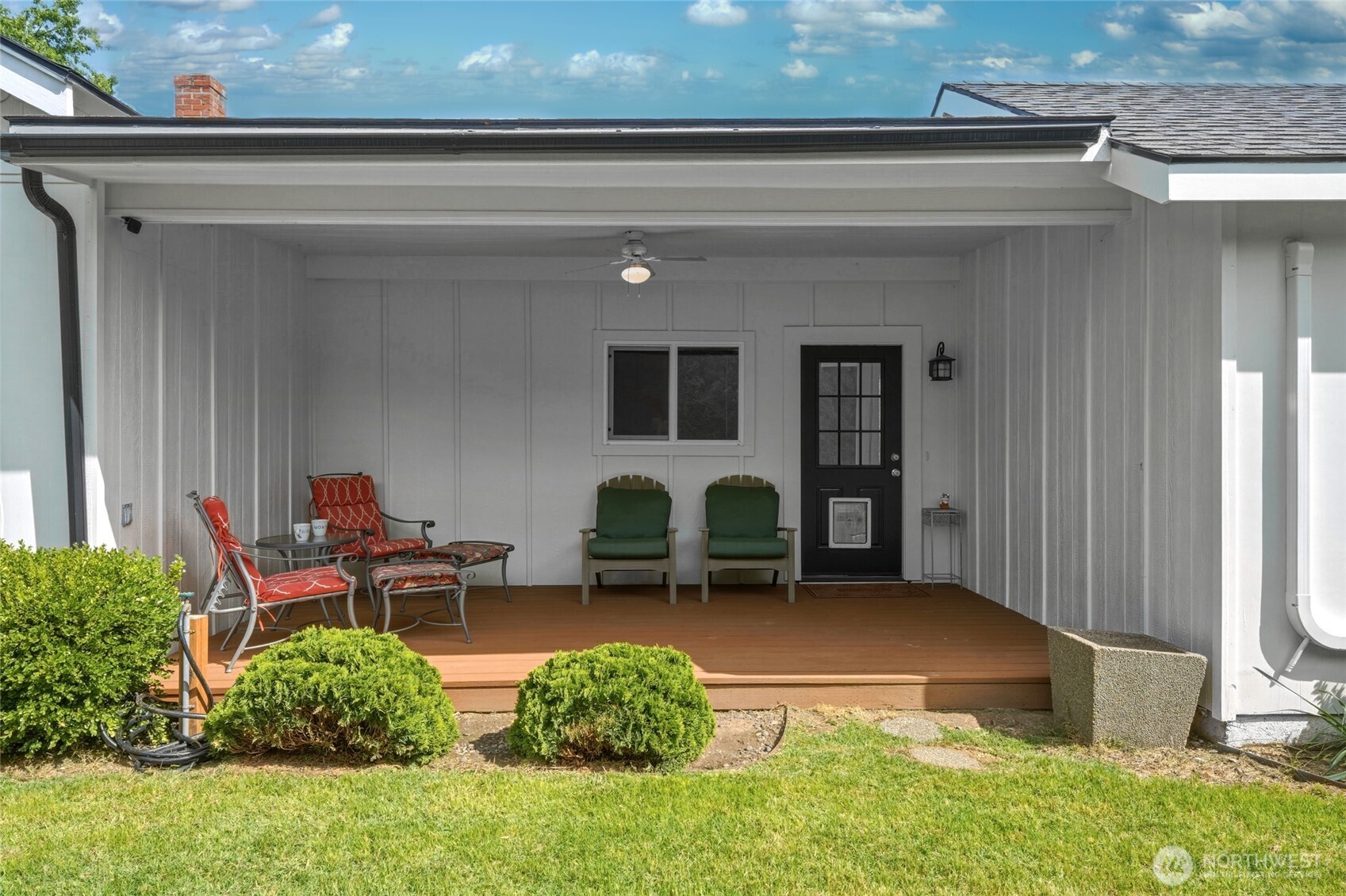 1167 Woodlawn Street Property Photo 22