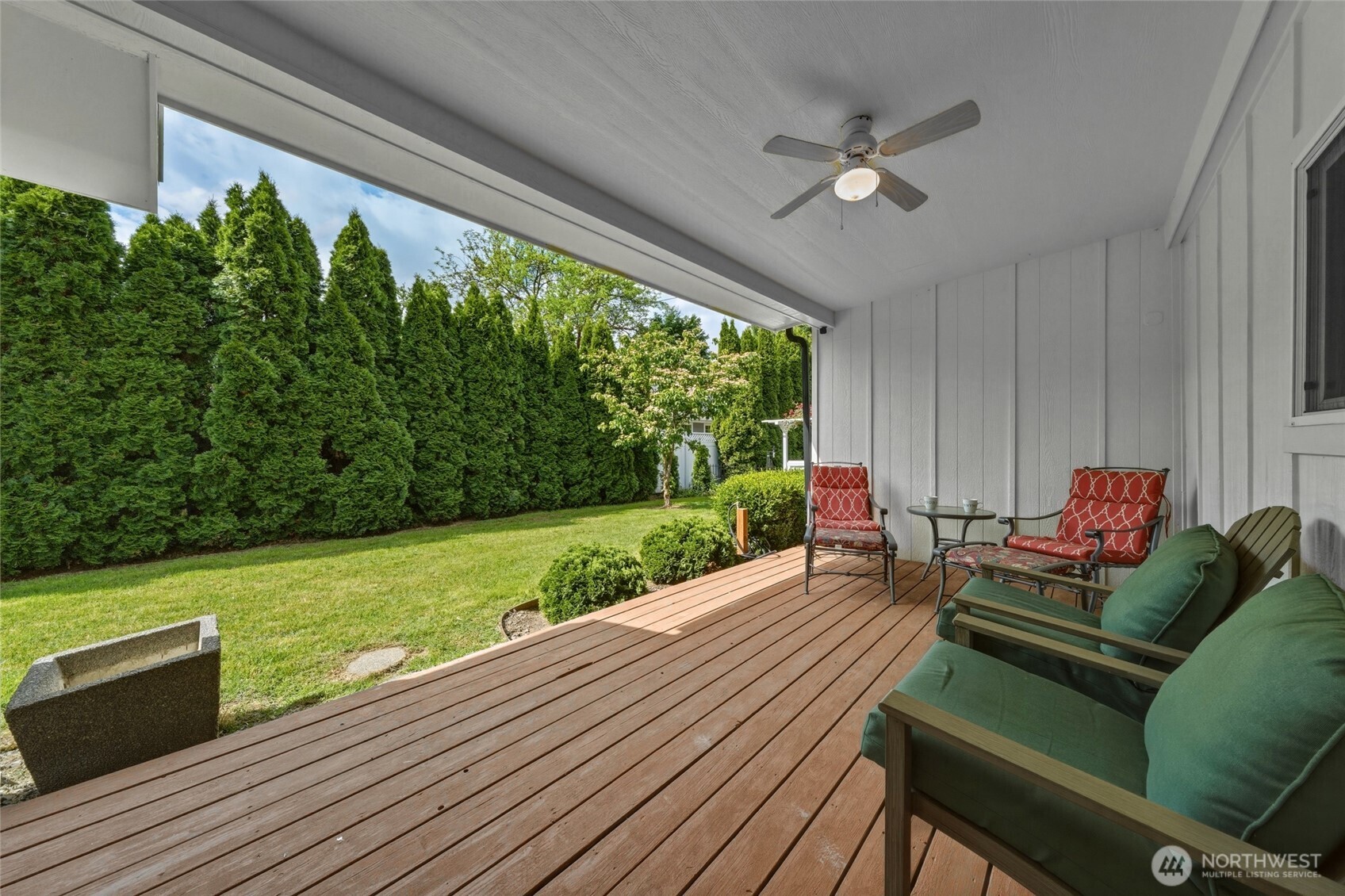 1167 Woodlawn Street Property Photo 23
