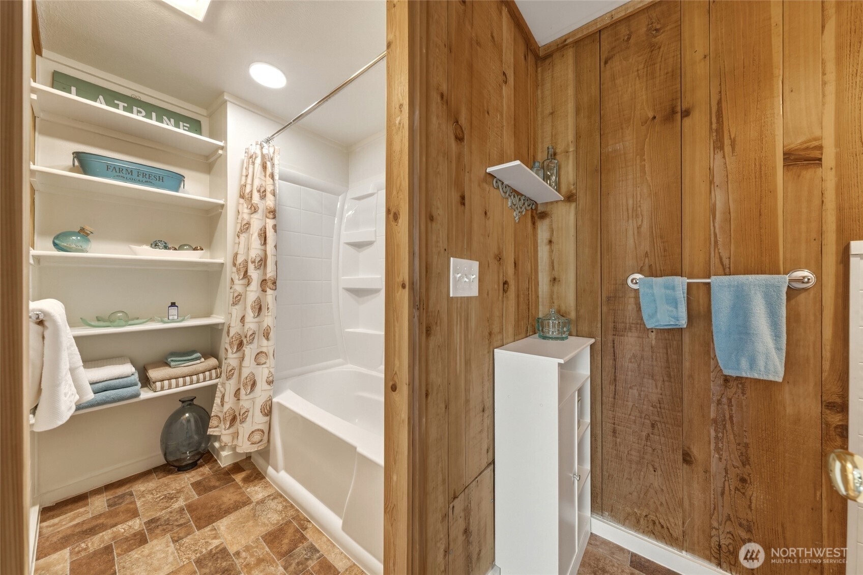 1167 Woodlawn Street Property Photo 29
