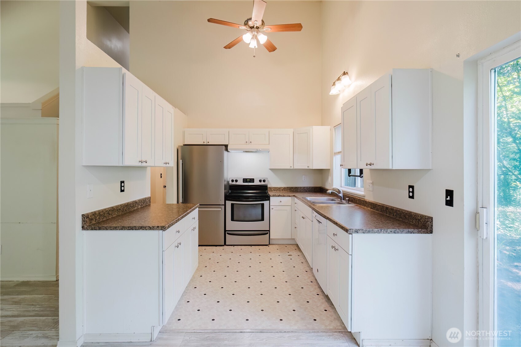 7201 9th Court Property Photo 11