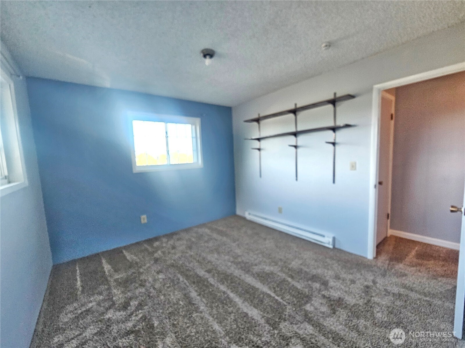 1321 E Elep Avenue Property Photo 12