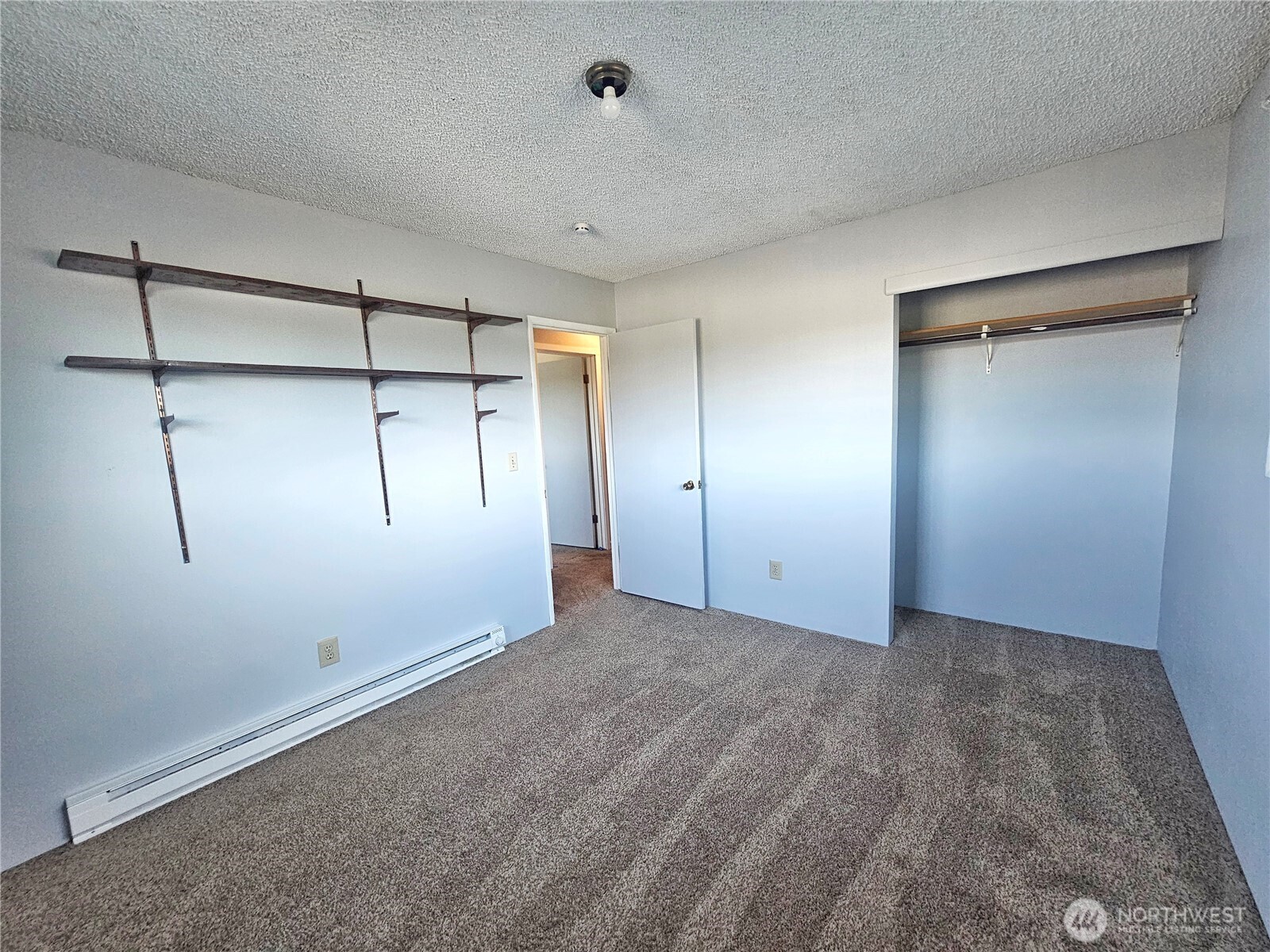 1321 E Elep Avenue Property Photo 13