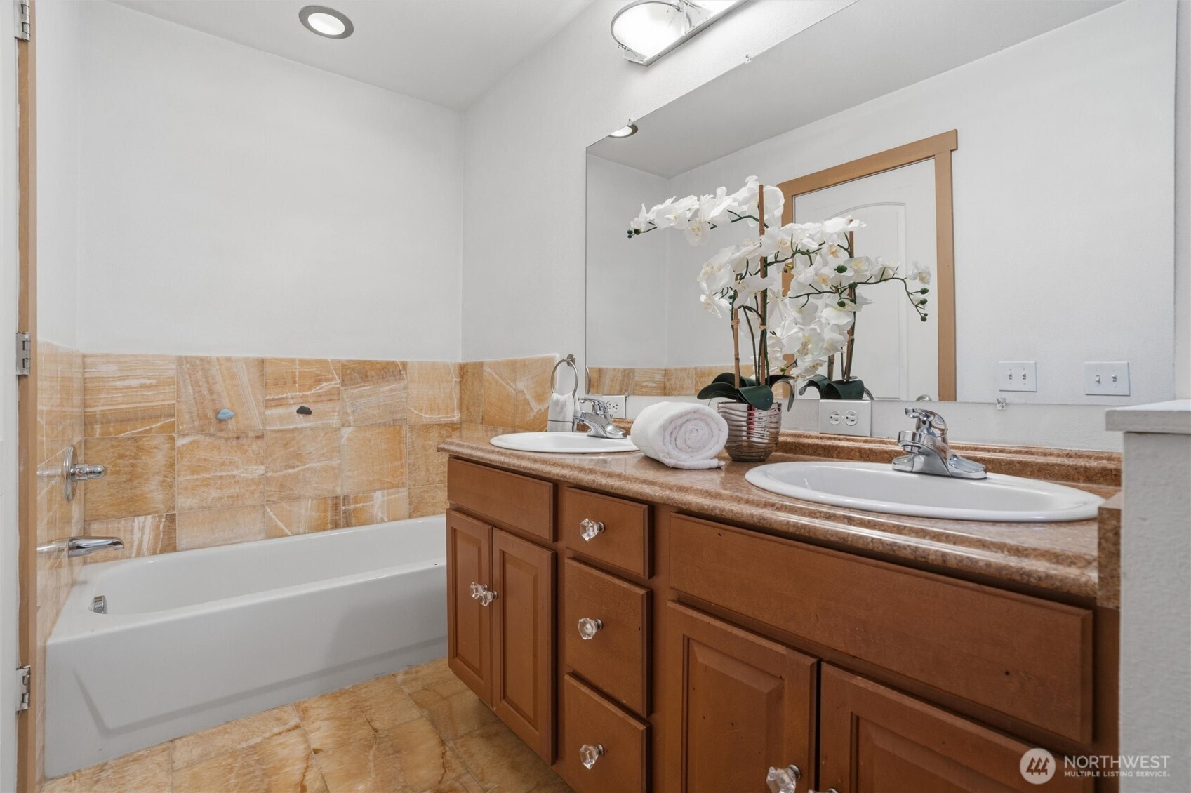 6604 198th Place Property Photo 16