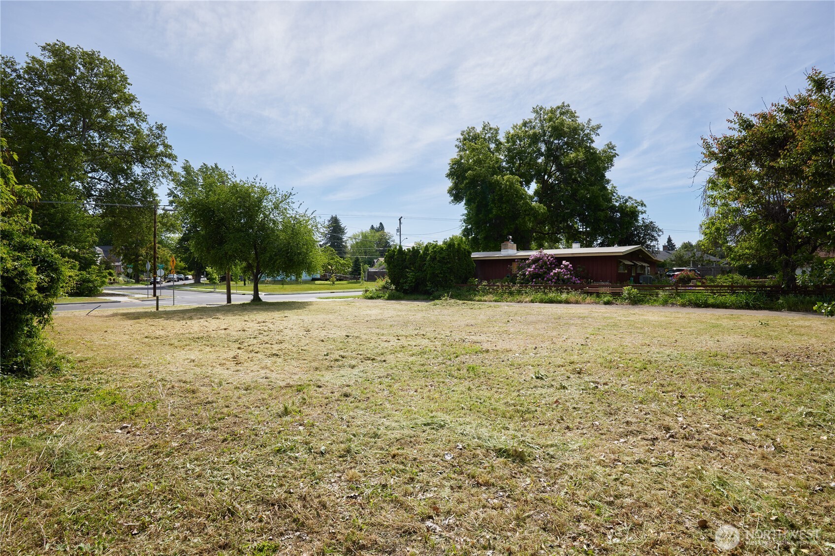 712 S Park Street Property Photo 6