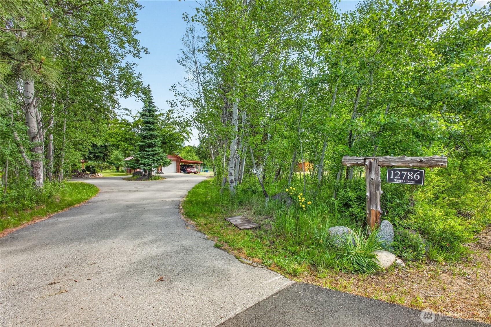 12786 Shore Street Property Photo 35