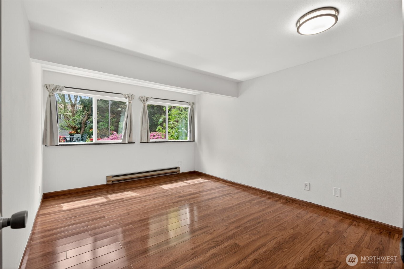 19428 Aurora Avenue 131 Property Photo 14