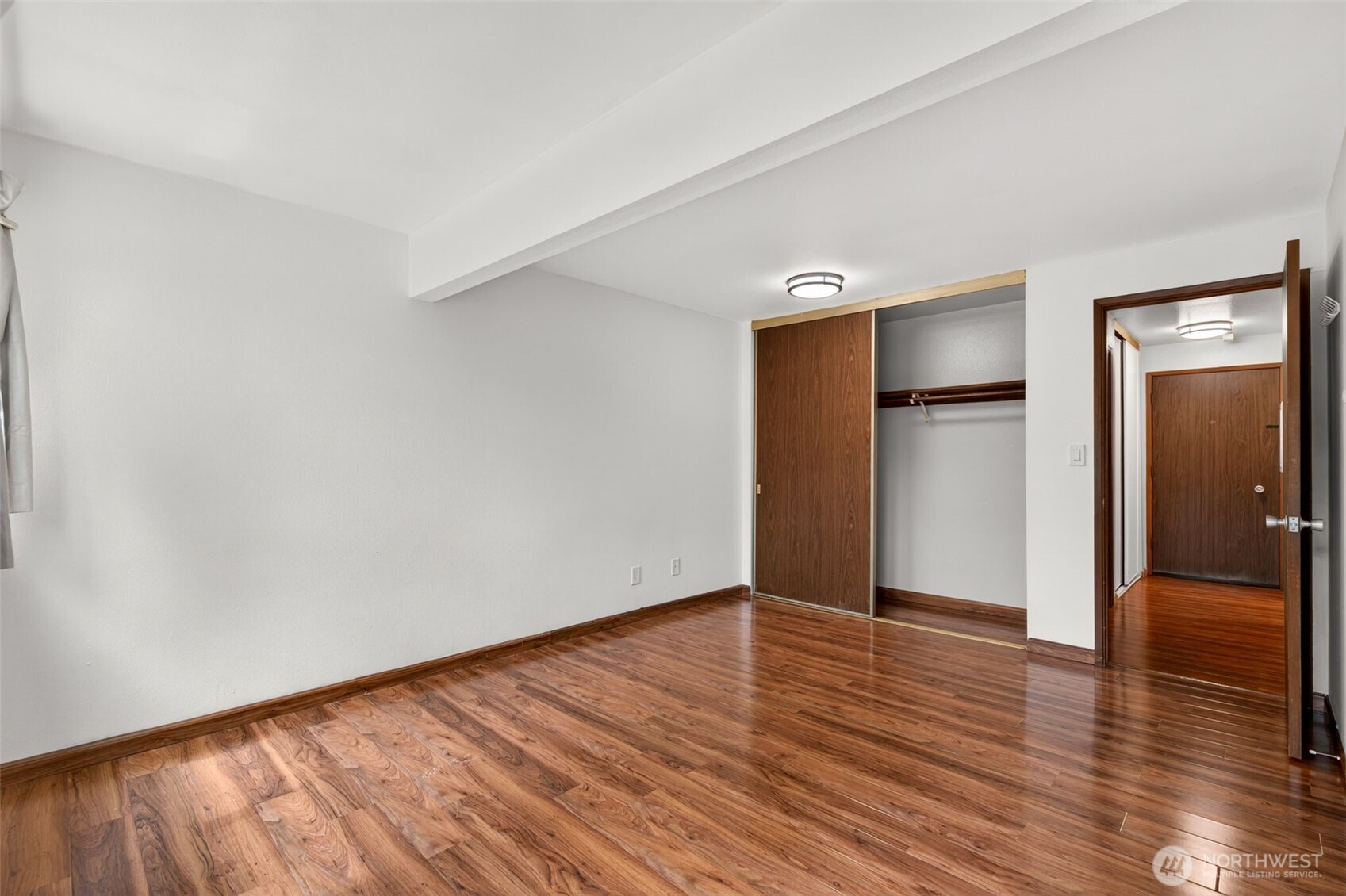 19428 Aurora Avenue 131 Property Photo 15