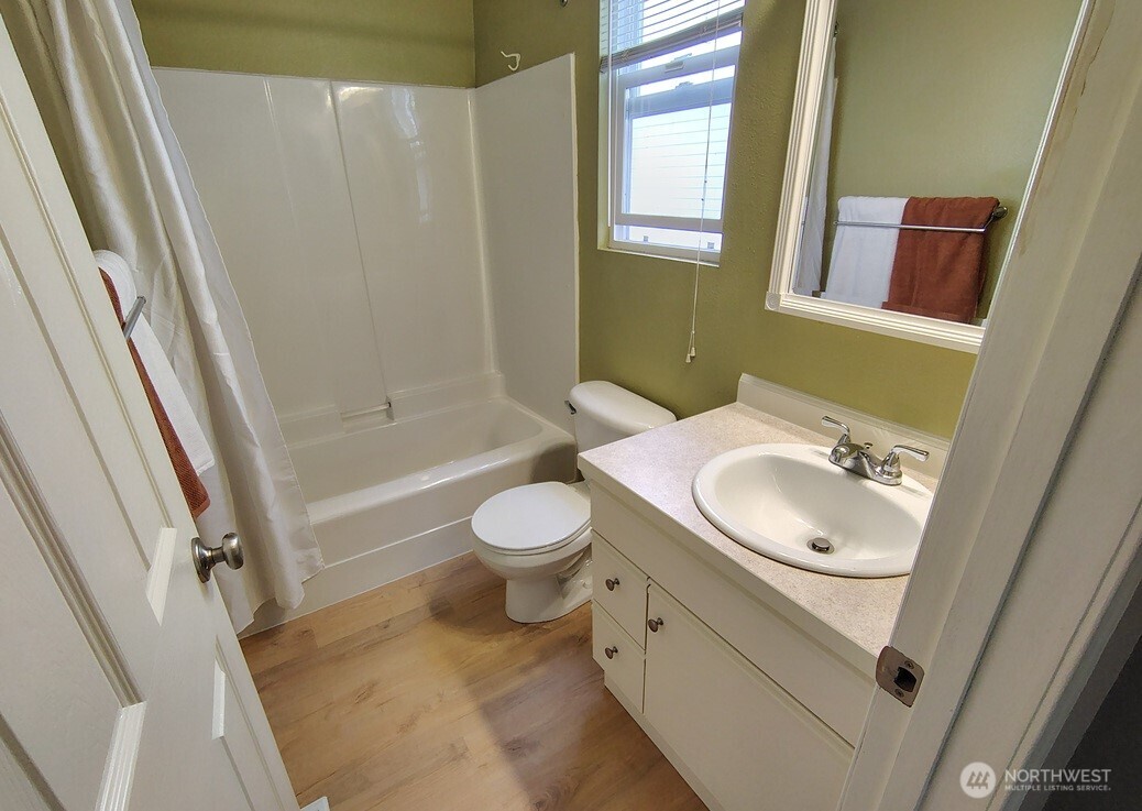 5810 137th Place Property Photo 18