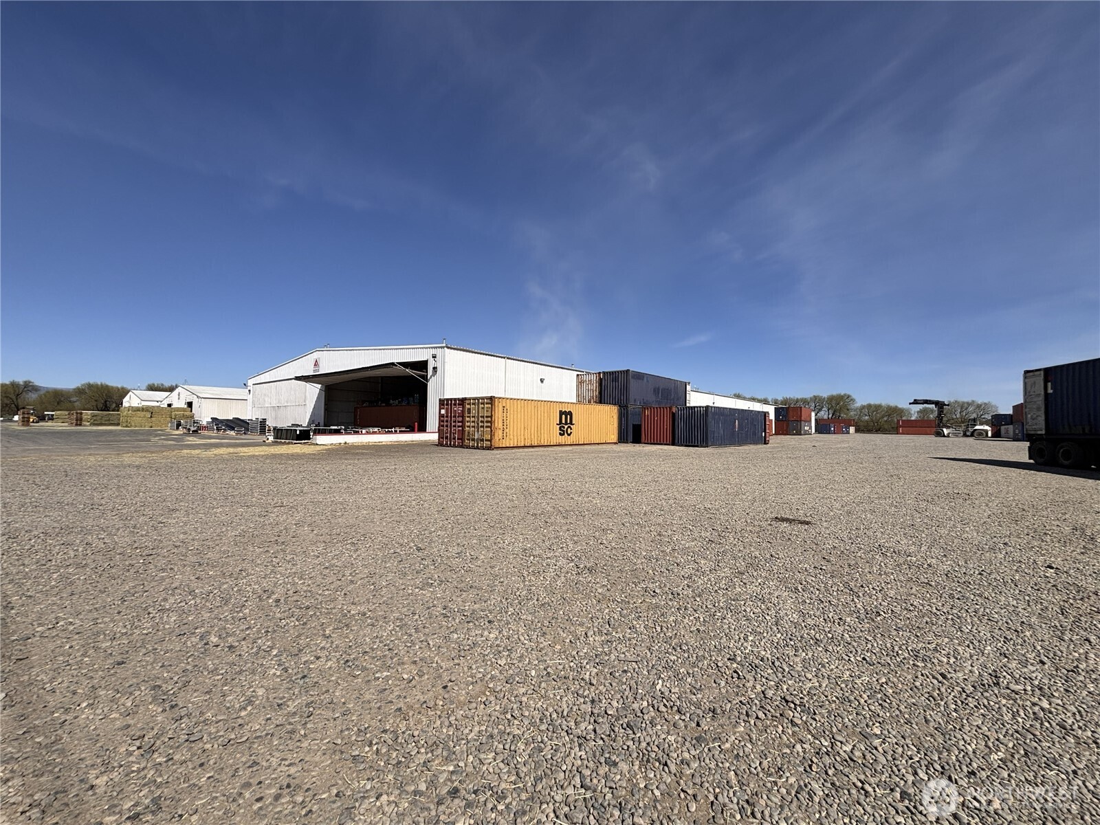 0 W Umptanum Road Property Photo 4