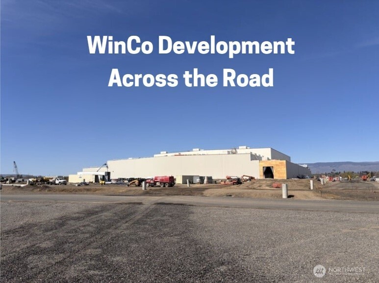 0 W Umptanum Road Property Photo 17