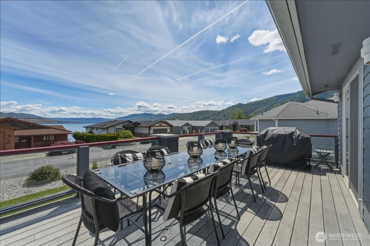 127 Chelan View Drive Property Photo 16