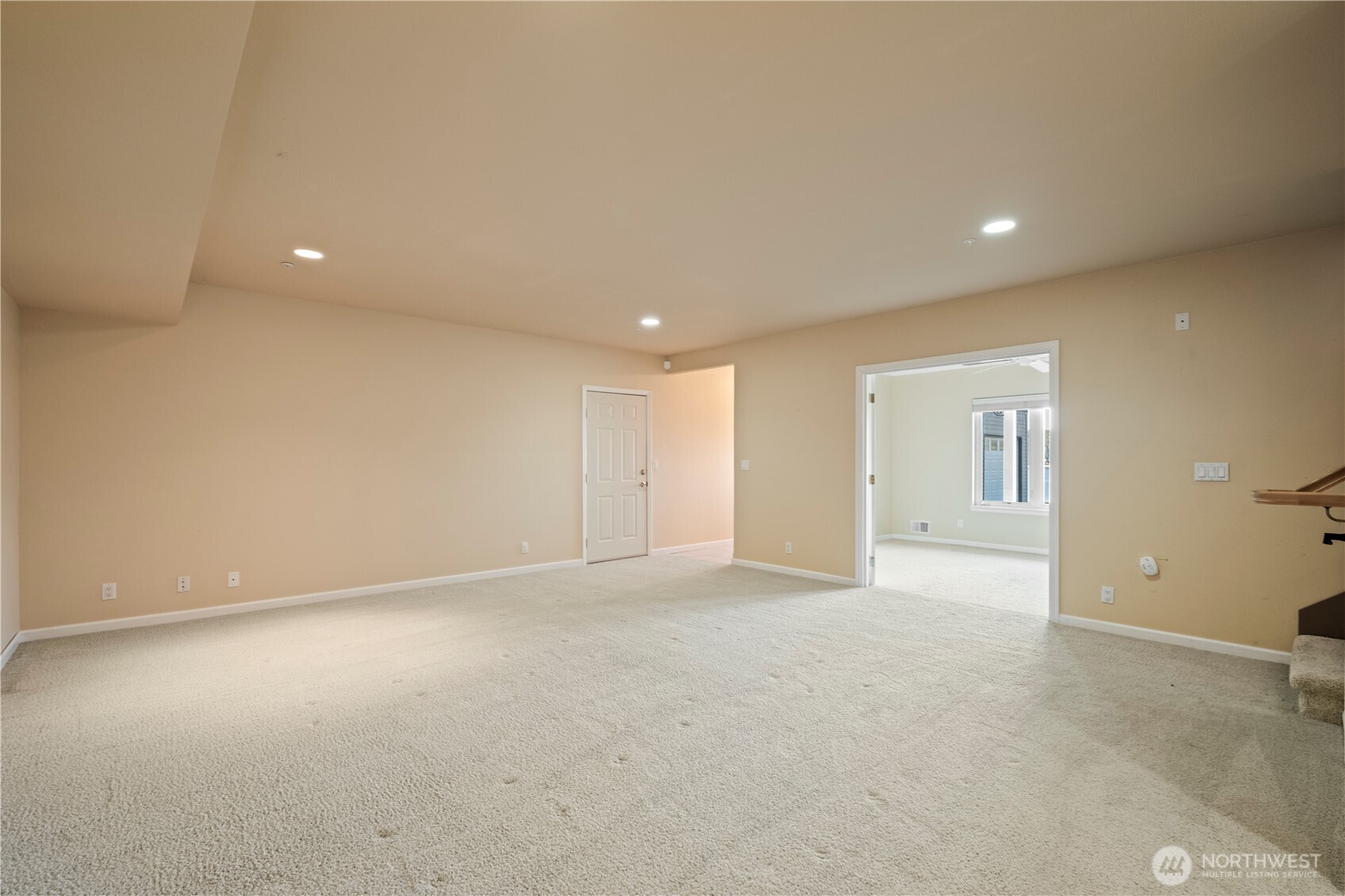 402 3rd Lane Property Photo 31