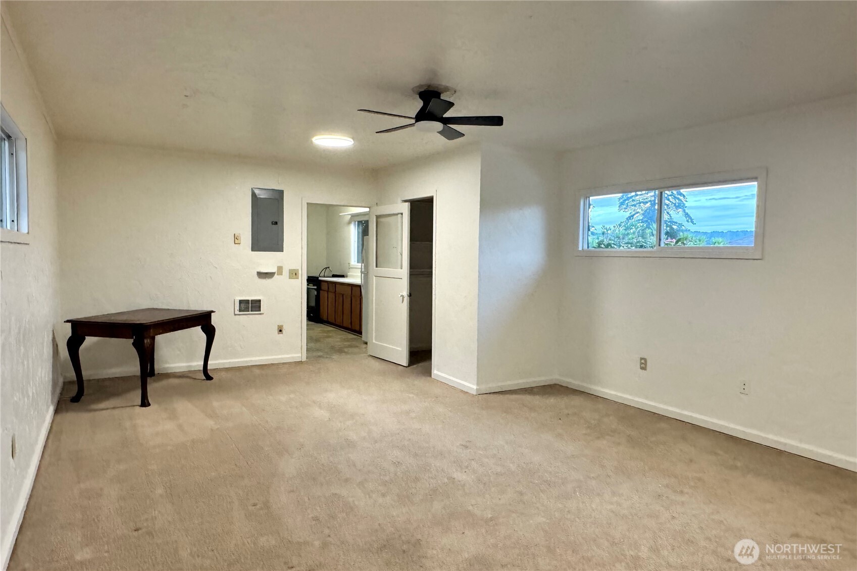 402 3rd Lane Property Photo 40