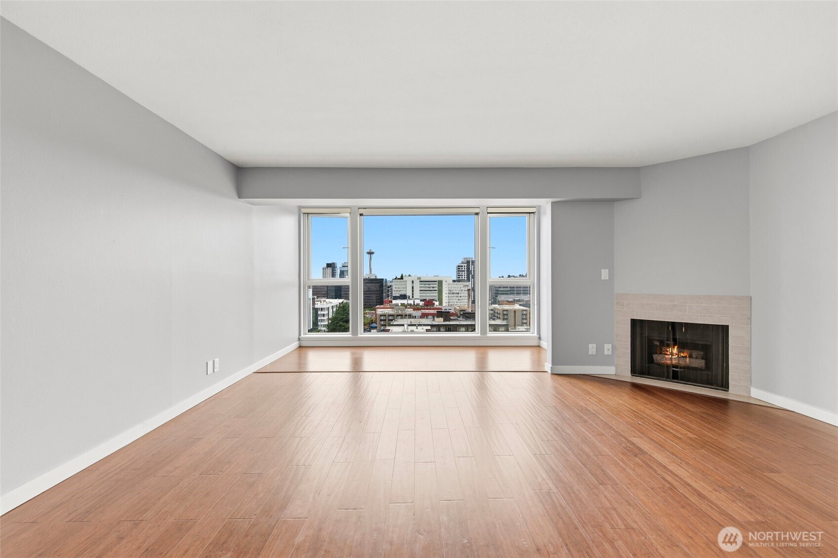 400 Melrose Avenue 204 Property Photo 2