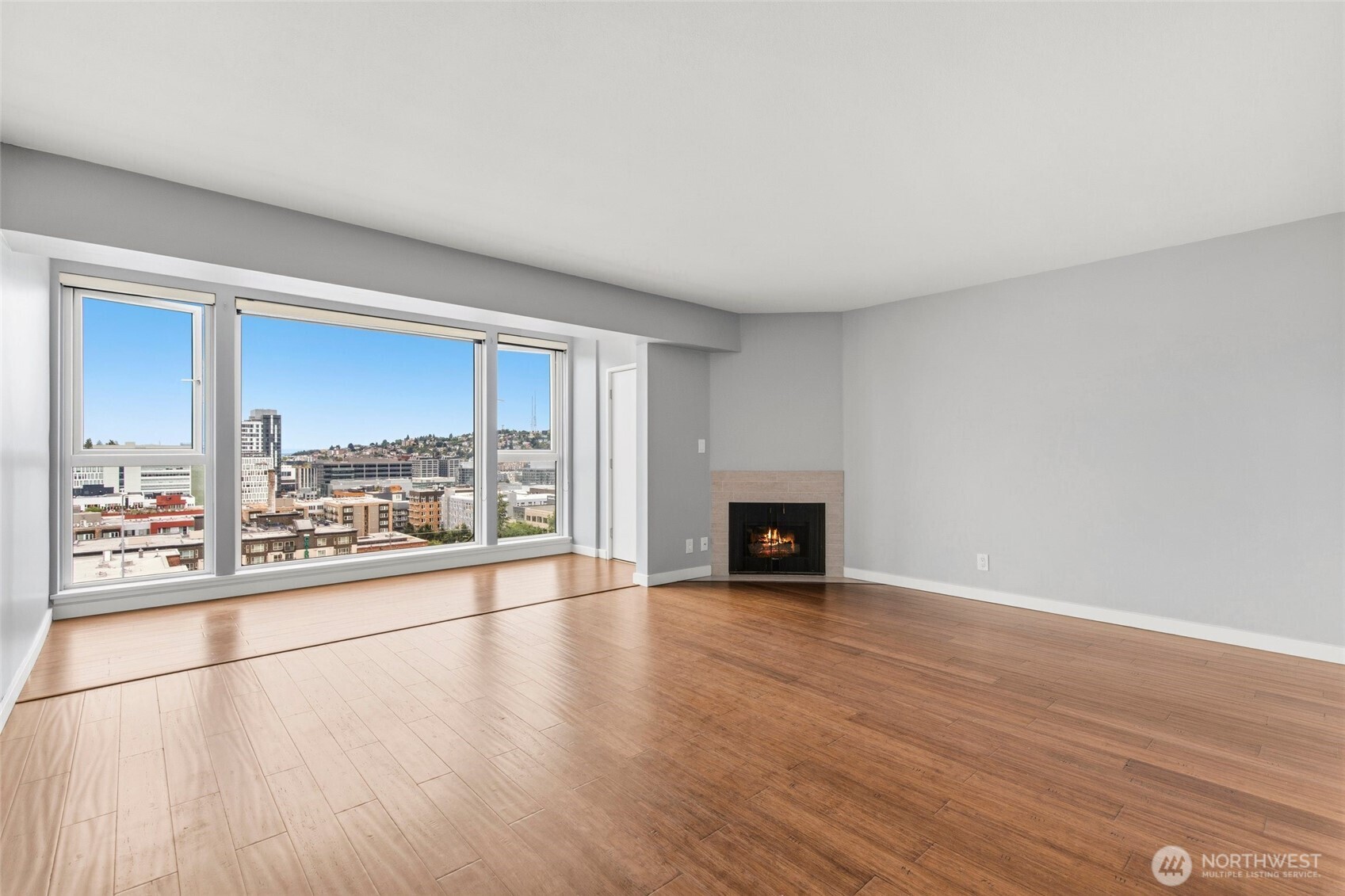 400 Melrose Avenue 204 Property Photo 3
