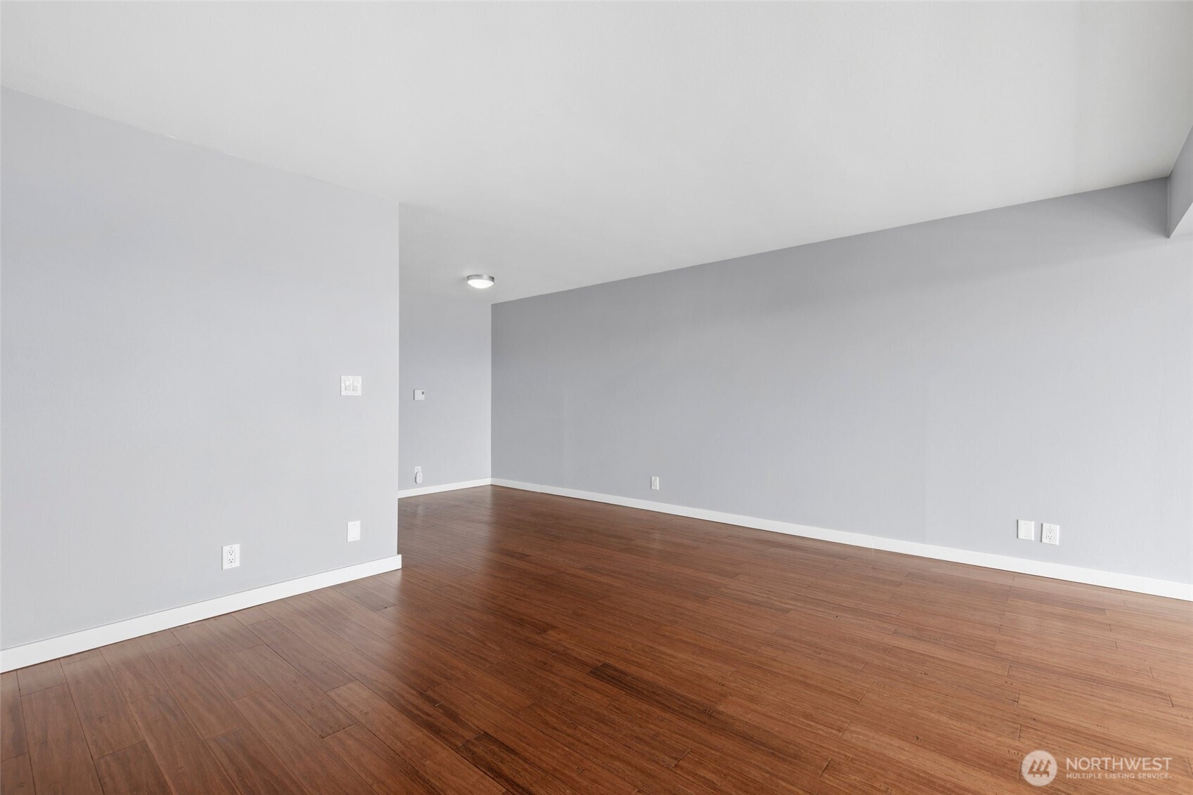400 Melrose Avenue 204 Property Photo 6