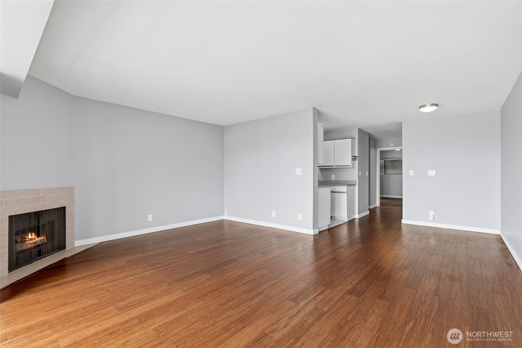 400 Melrose Avenue 204 Property Photo 9
