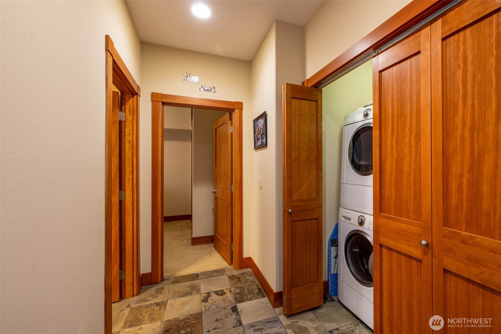 743 Neddie Rose Drive 207 Property Photo 18