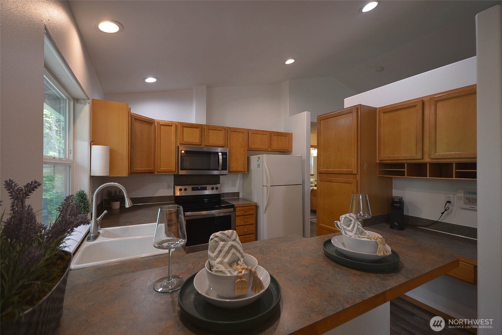 18431 Rampart Drive Property Photo 12