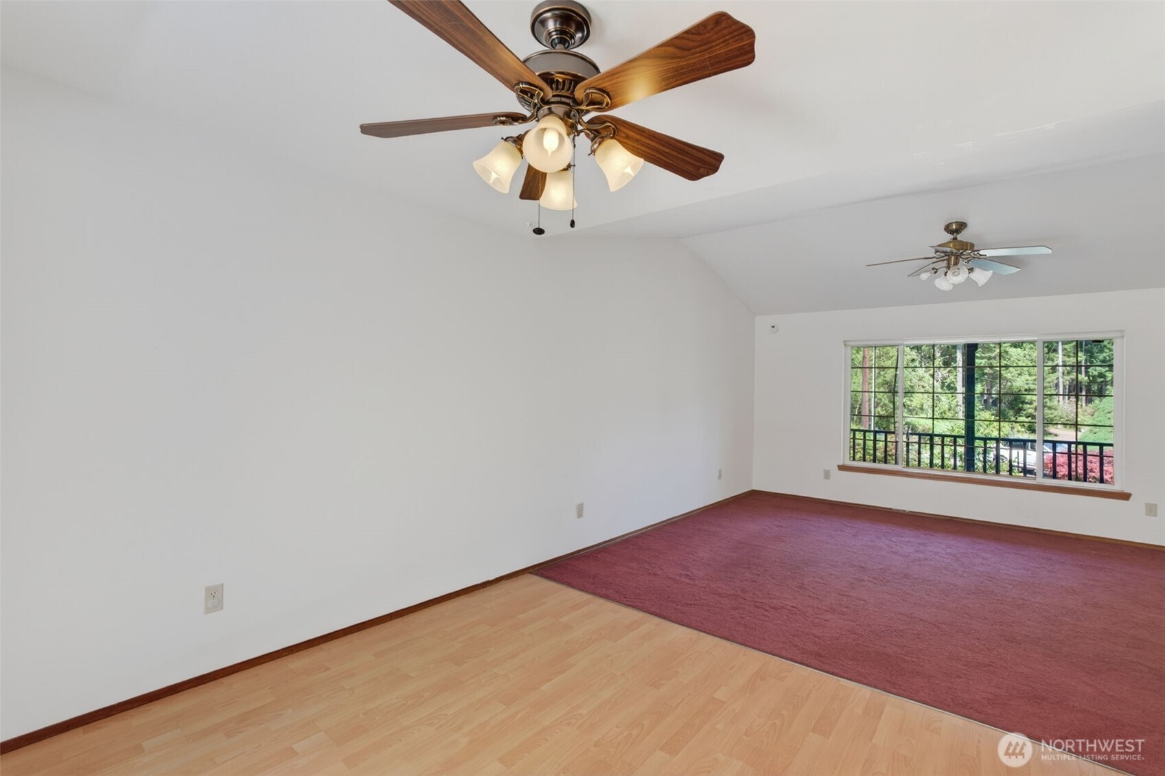 51 E Lambeth Way Property Photo 9