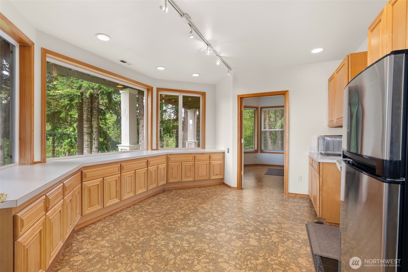 1410 Summit Lake Shore Road Property Photo 34