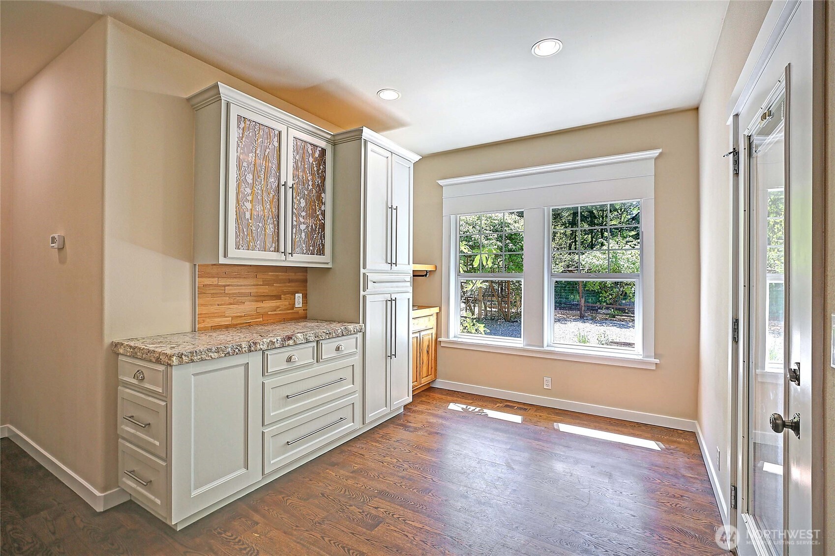 308 Ridgelawn Place Property Photo 25