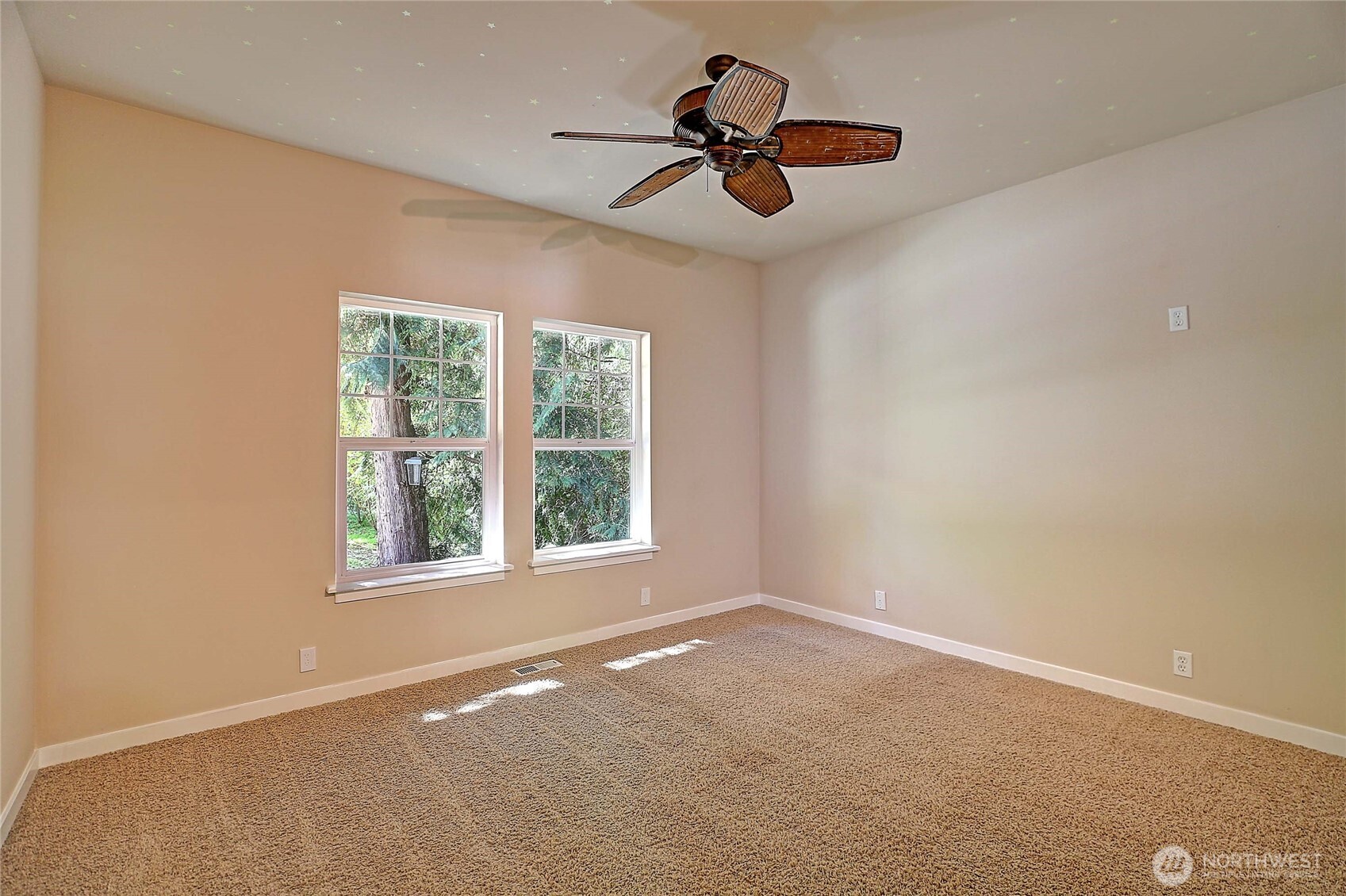 308 Ridgelawn Place Property Photo 34