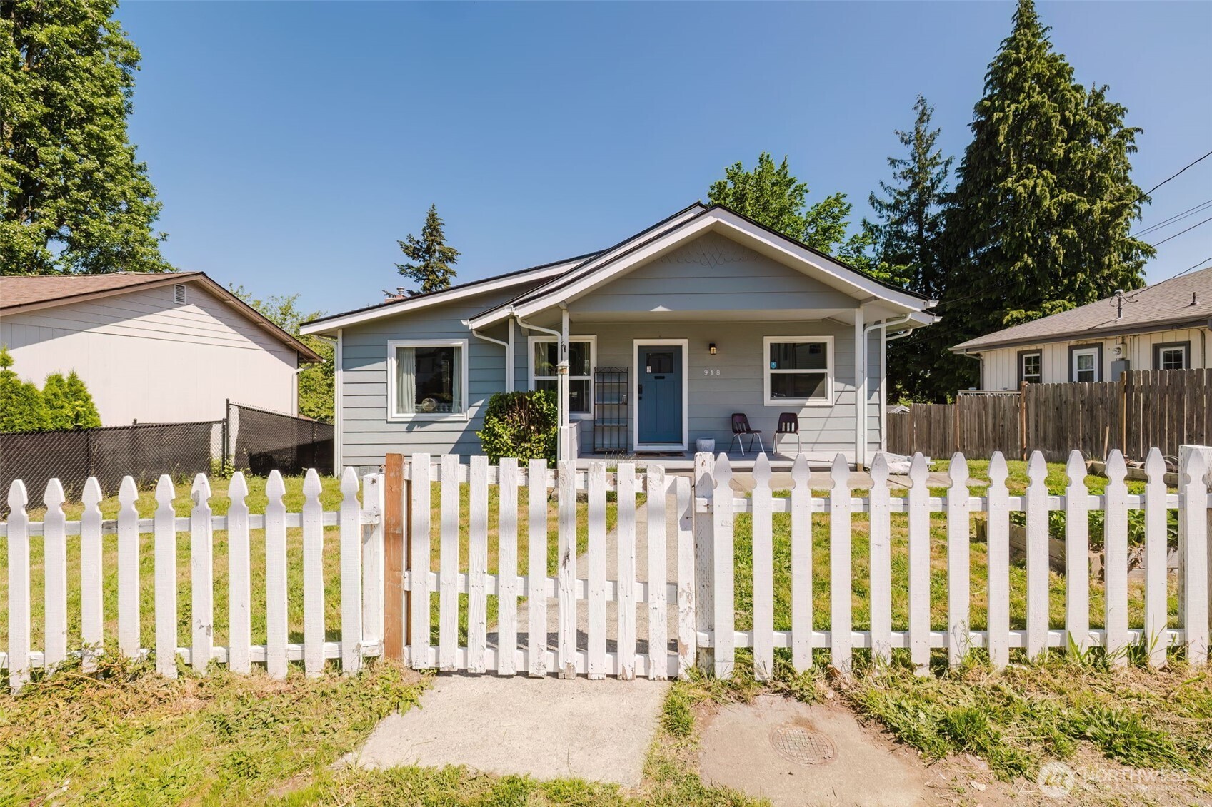 918 Ellinor Avenue Property Photo 1