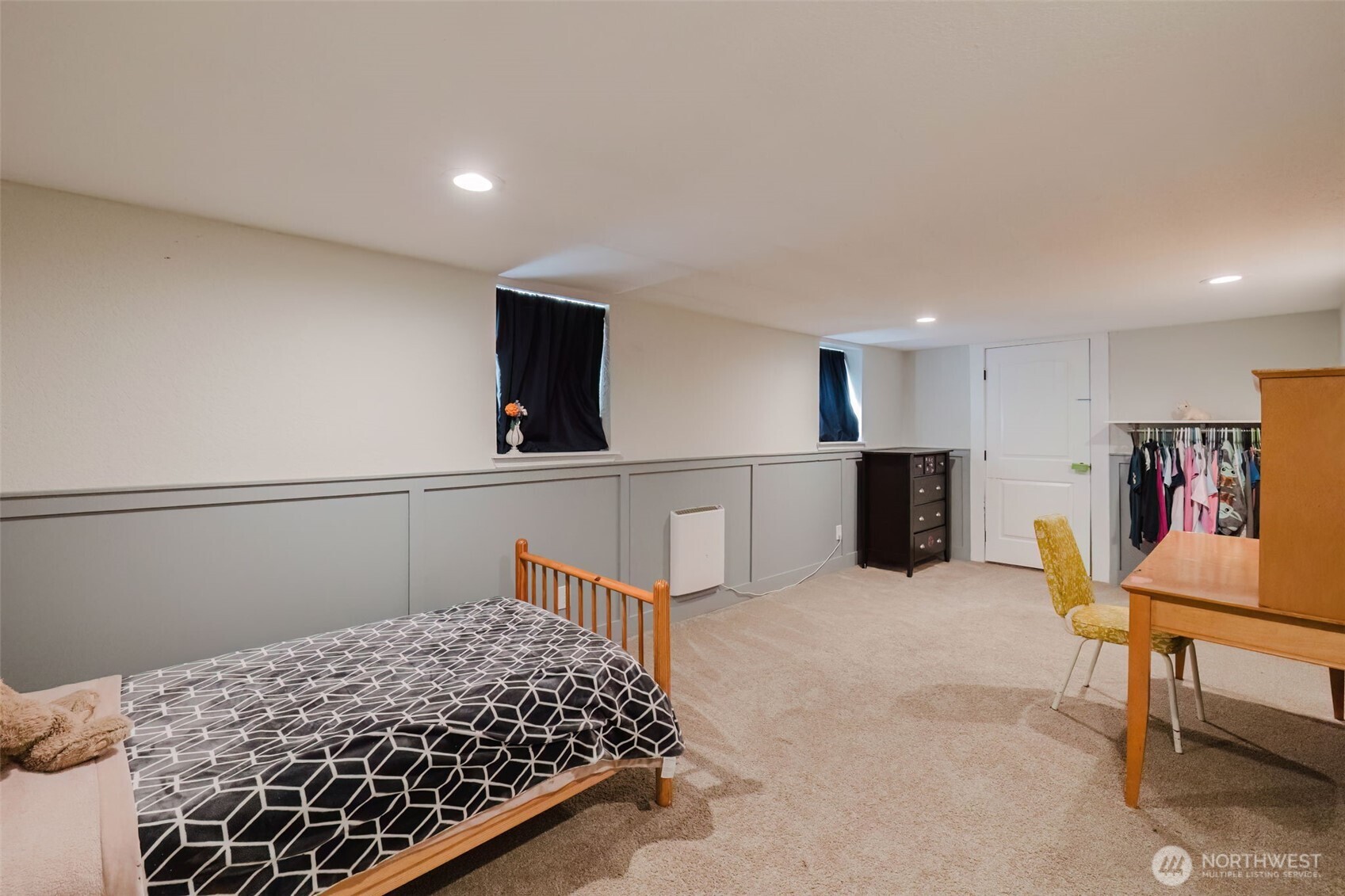 918 Ellinor Avenue Property Photo 26