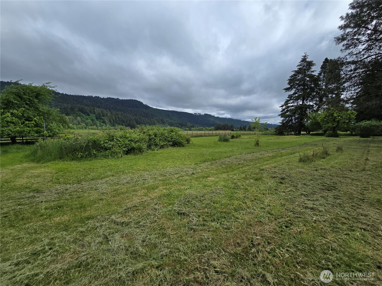 29 Sickman Ford Road Property Photo 5