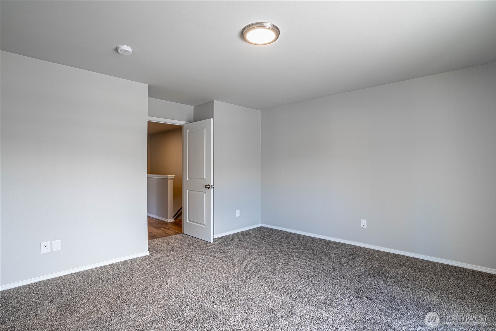 51 Phoebe Lane G13 Property Photo 12