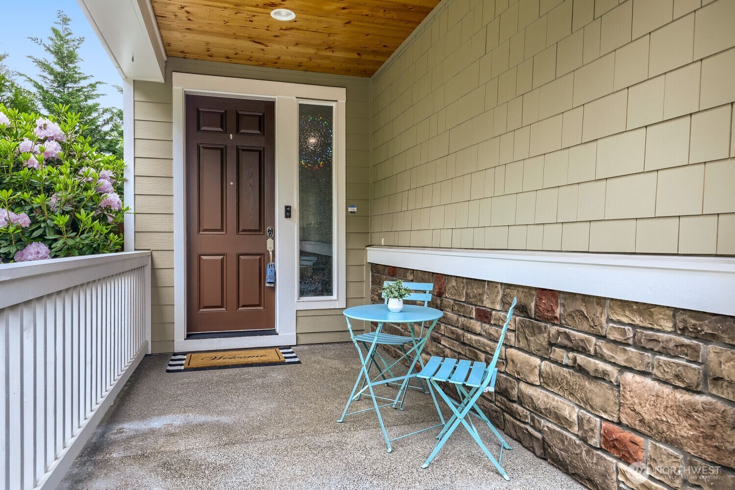 19606 35th Drive Property Photo 3