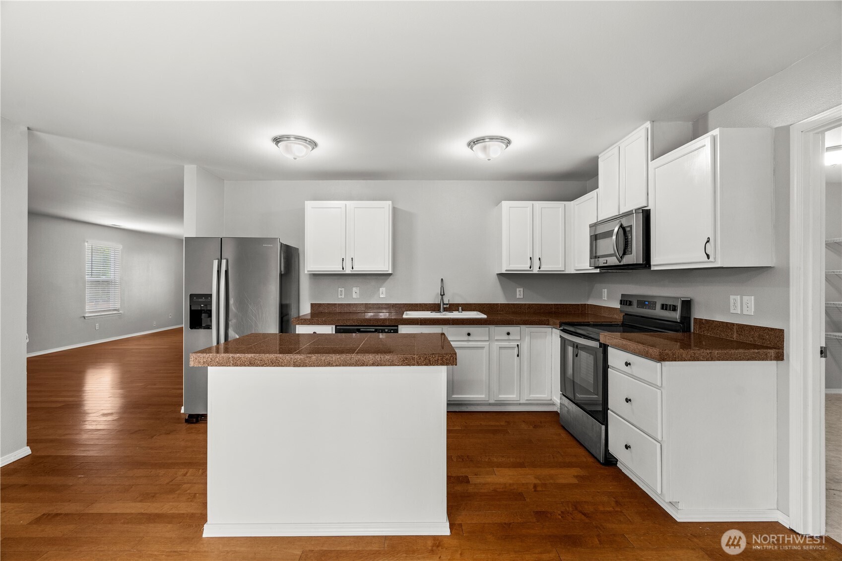 8422 175th Street Ct Property Photo 14